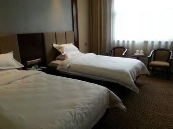Kunlun Leju Business Hotel Pingdingshan Ruzhou City Exterior foto